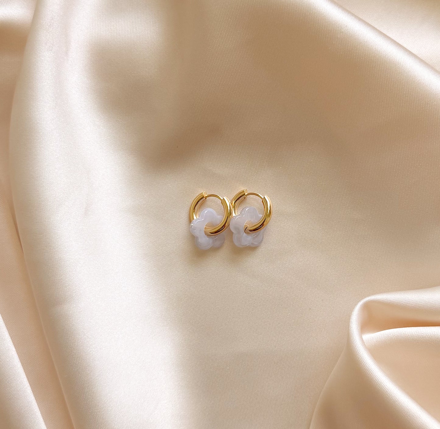 Bloom Hoops