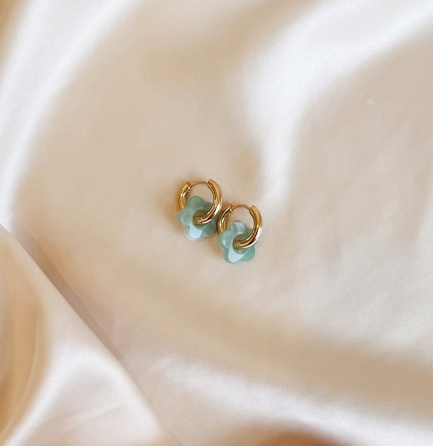 Bloom Hoops